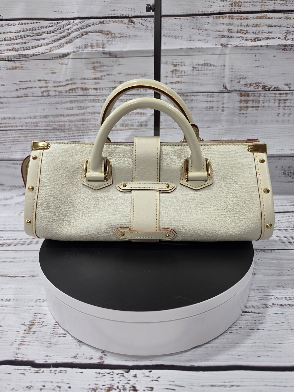 Louis Vuitton Suhali Leather L'Epanoui PM Bag - Picture 2 of 10
